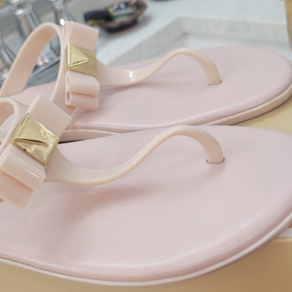 Mk Caroline Jelly Thongs